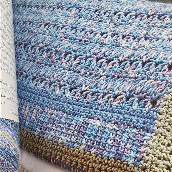 Crocheted Afghans Book by Donna Kooler - Picture 4 of 7